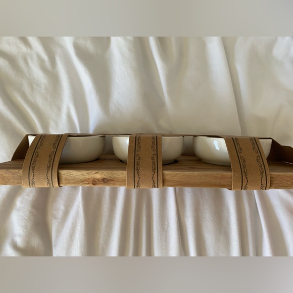 Wooden Paddle With Three Ceramic Dip Bowls - Picture 3 of 6